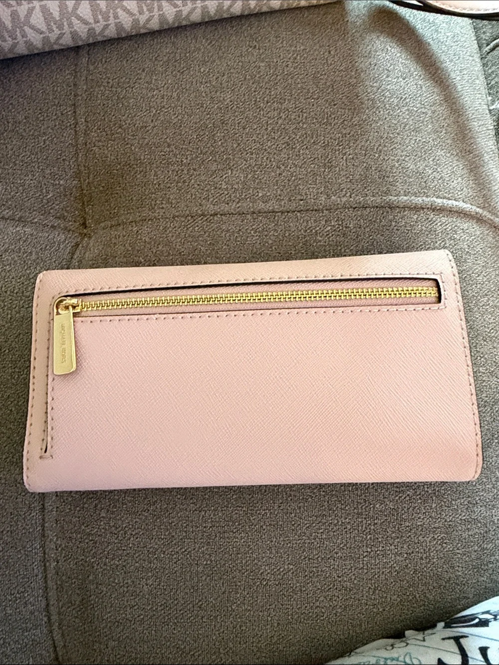 Michael Kors Signature Cream and Pale Pink Backpack with Matching Wallet